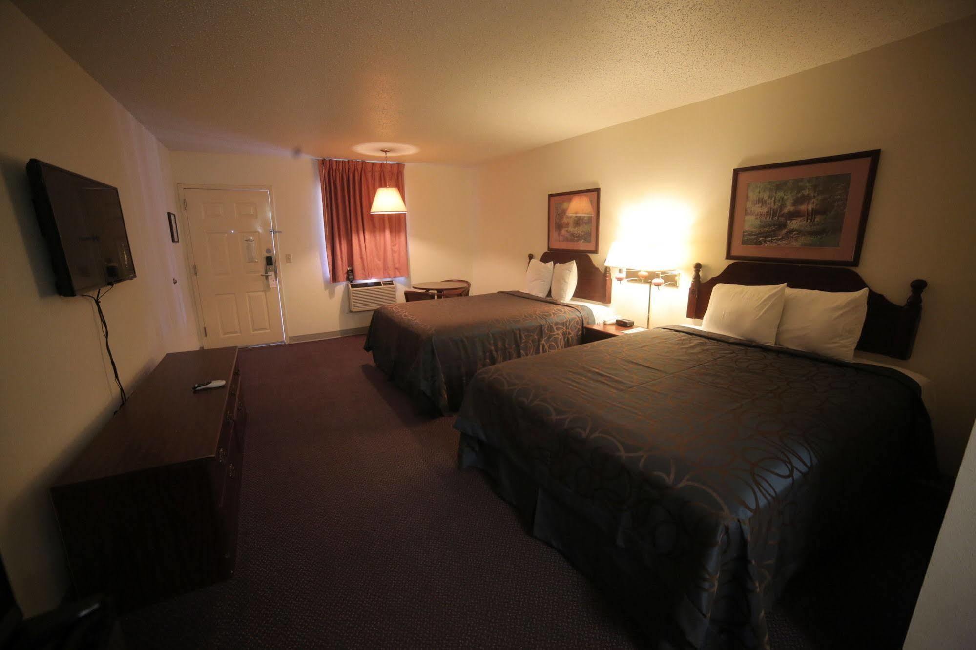 Madison Inn Lodge Fredericktown Dış mekan fotoğraf